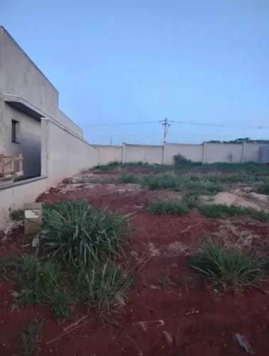 Terreno com 250 m2 no Cond Quinta da Mata 2 | É aqui na Rosa e Rangel Consultoria e Assess