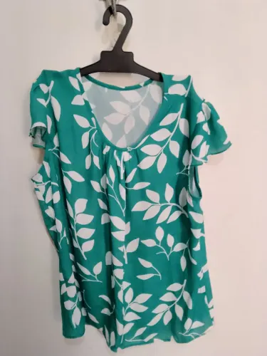 Blusa nova