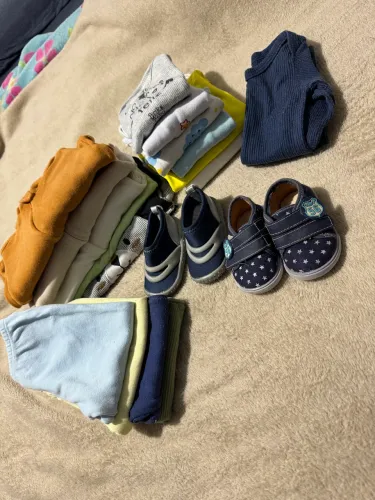 Lote de roupa 6/9 meses menino
