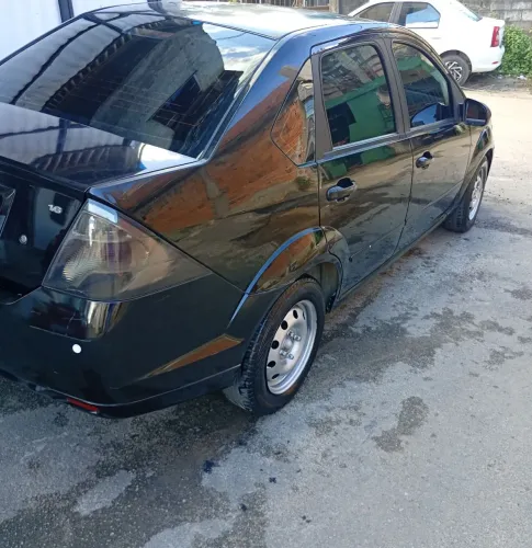 Ford Fiesta Sed. 1.6 8V Flex 4P 2011