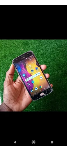 Moto G5s