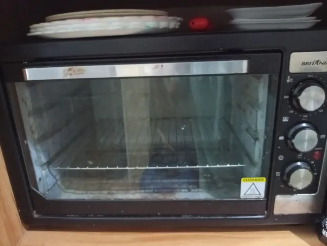 Forno elétrico.
