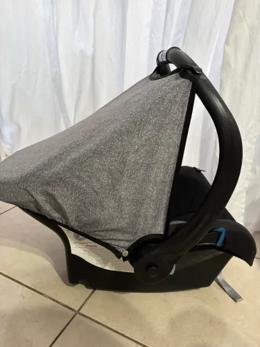 Kit bebê conforto e carrinho de bebê