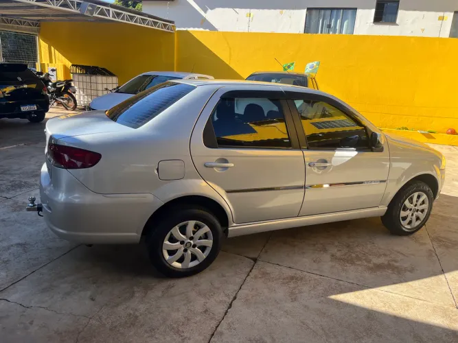 Fiat Siena EL 1.4 MPI Fire Flex 8V 4P 2012