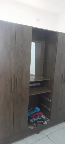 Guarda roupa e cama, novos