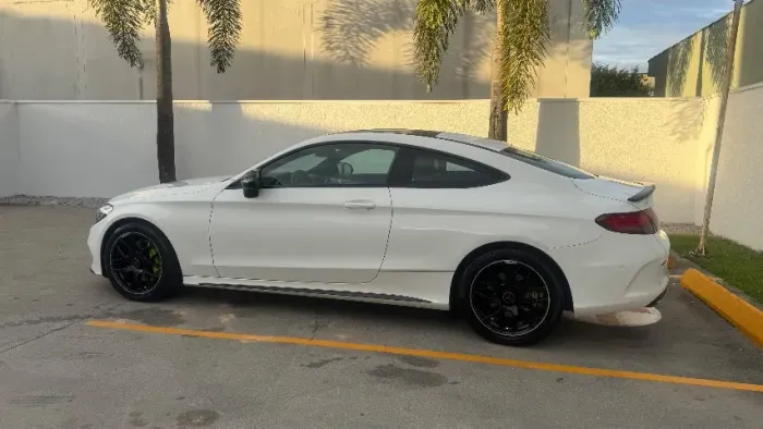 Mercedes-Benz C-250 Sport Coupe 2.0 16V 211cv Aut. 2016