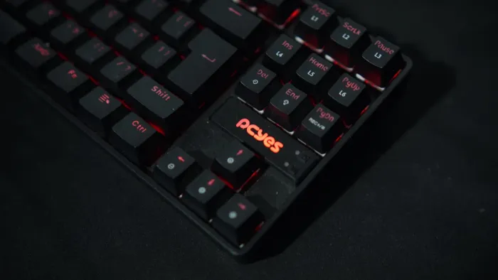 Teclado Gamer Pcyes