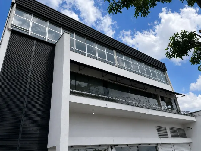 Prédio Comercial Alípio de Melo - Glória - Abílio Machado