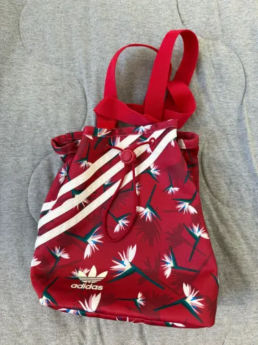 Bolsa adidas nova