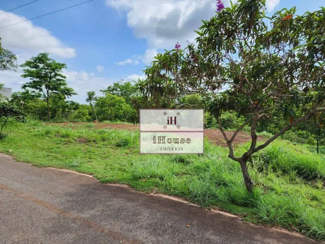 Lote a venda no Serra dos Bandeirantes
