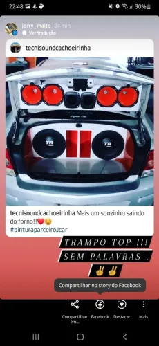 Caixa com 2 Triton TR 1650 RMS 