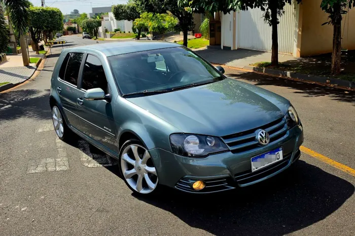 Volkswagen Golf Sportline 1.6 MI Total Flex 8V 4P 2010