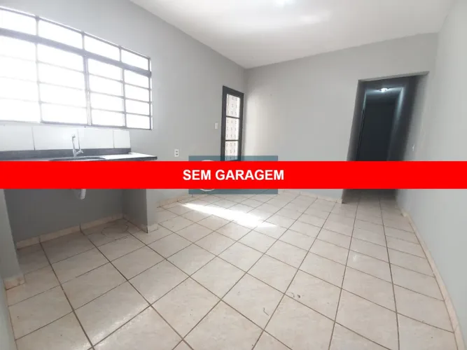 Casa para locação em Jundiaí-SP, bairro Cidade Nova: 2 quartos, 1 sala, 1 banheiro, 55m² d