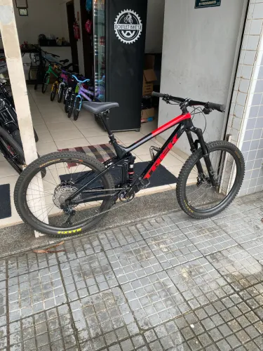 Bicicleta Trek remedy 9.7 full 