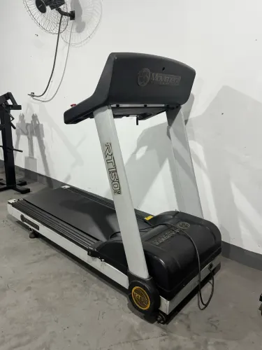 Esteira Movement RT150 Pro