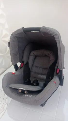 Bebê conforto Cosco