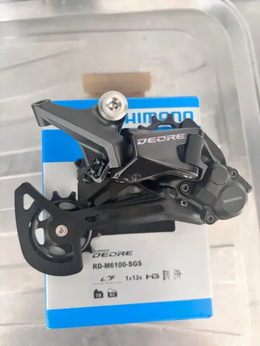 Câmbio deore 12v
