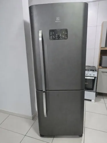 Geladeira Electrolux Inverse 464L 