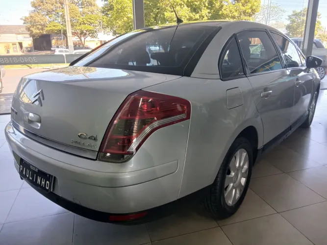 Citroen C4 Pallas GLX 2.0/ 2.0 Flex Aut. 2011