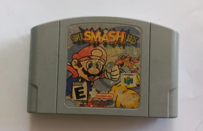 Super smash bros n64 usado