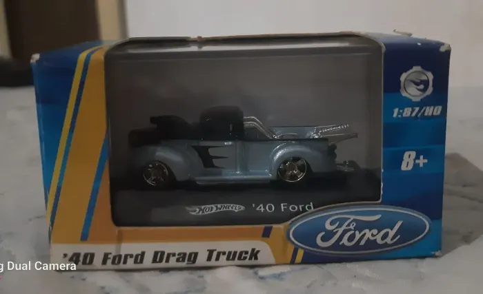 Hot wheels '40 ford pick up cinza