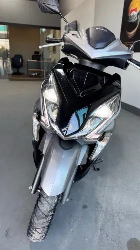 Honda Elite - km 15.000 - Só R$ 15.900,00