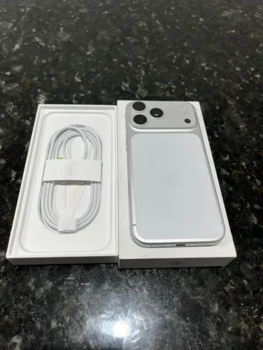 iPhone 17 pro Max 256 g. na garantia Apple