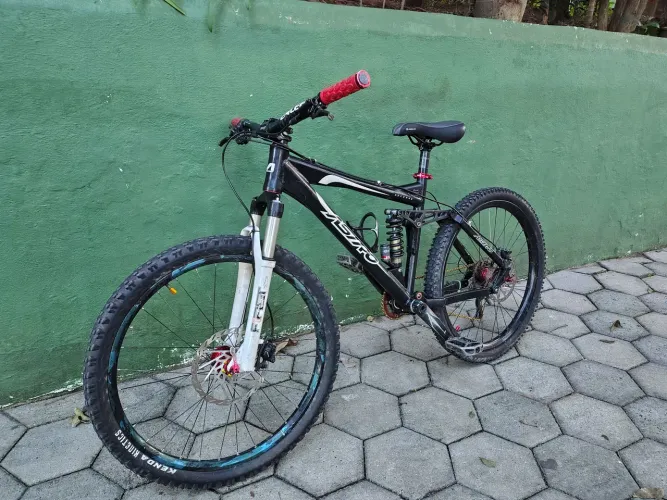 Bike Astro Defense Full suspension
