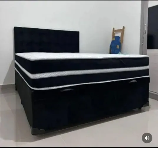 Cama de Casal Box com Baú Colchão e Cabeceira 