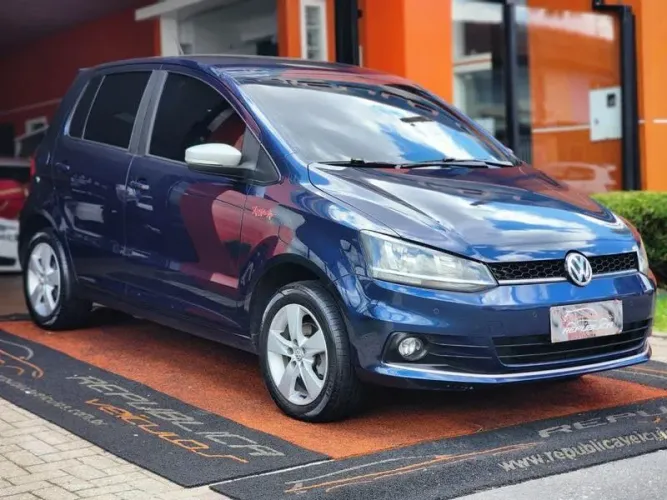 Volkswagen Fox Rock IN RIO 1.6 MI Total Flex 8V 5P 2016