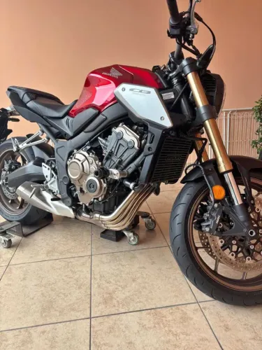 HONDA CB650R 2022 ROTTWEILLER