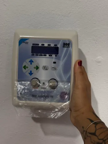 Neurodyn Iii Ibramed Aparelho De Tens e Fes, 02 Canais