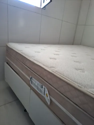 Cama Queen Size Casal