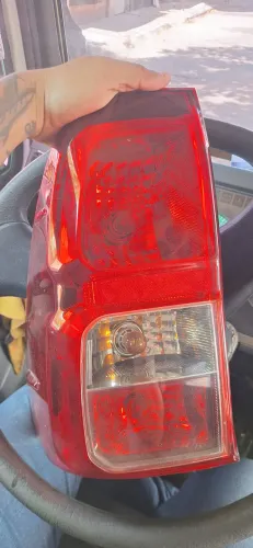 Lanterna da hilux  