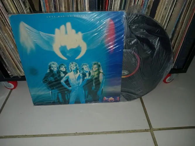 Lp banda Helix