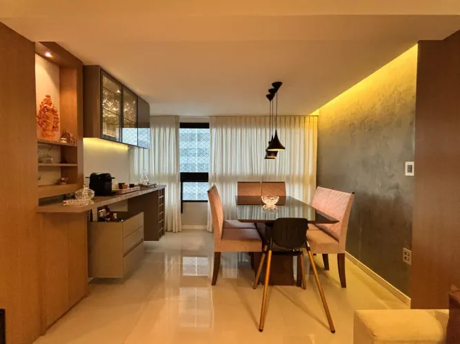 Apartamento no Manhattan Square - Tribeca | Paralela, 84m², semi mobiliado, 2/4, 1 suíte,