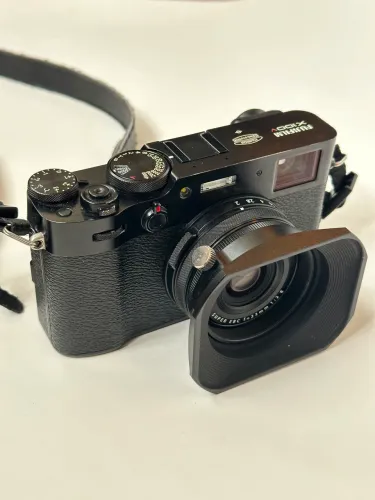 Camera Fujifilm x100v Black perfeito estado