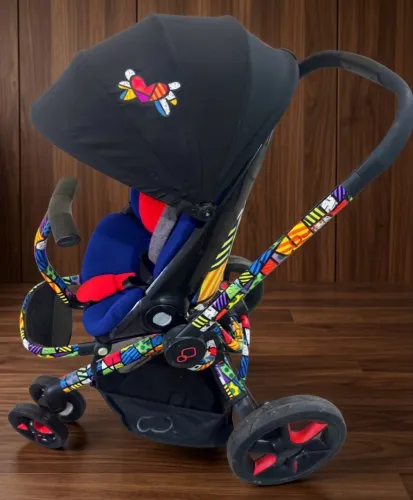 CARRINHO QUINNY ROMERO BRITO 