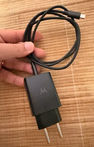 Carregador Motorola tipo C Novinho