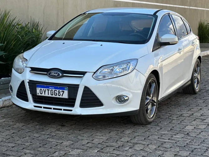 Ford Focus 2.0 16v/se/se Plus Flex 5P Aut. 2014