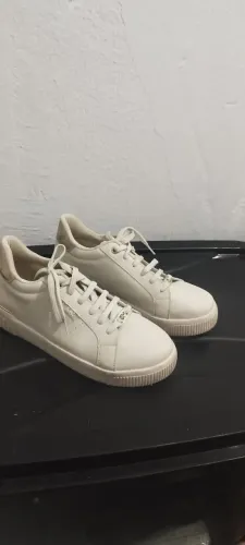 Tênis feminino
