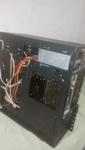 Vendo CPU de computador