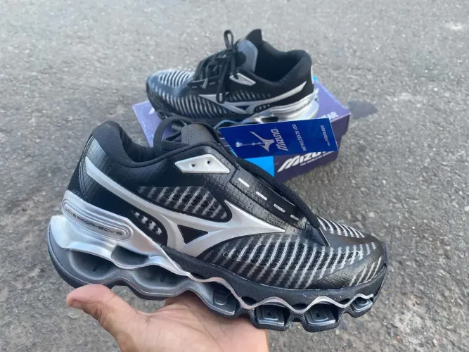Tênis Mizuno Wave Prophecy 15