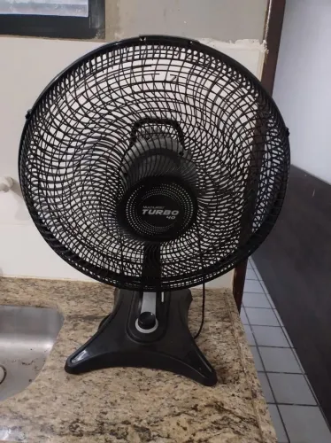 Bom
