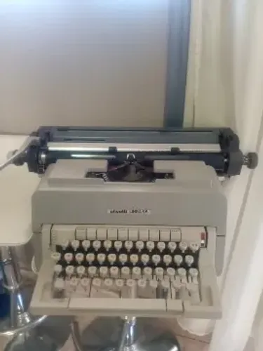 Máquina de escrever