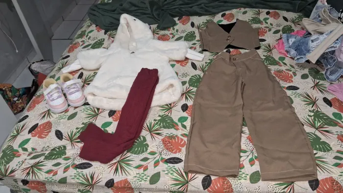 Roupas de menina tm5e tênis tm27 as outras brindes não entrego apenas venda