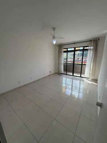 Sala comercial 32m² em Benfica