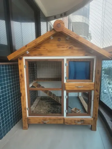 Casa para Coelhos e Roedores de Madeira