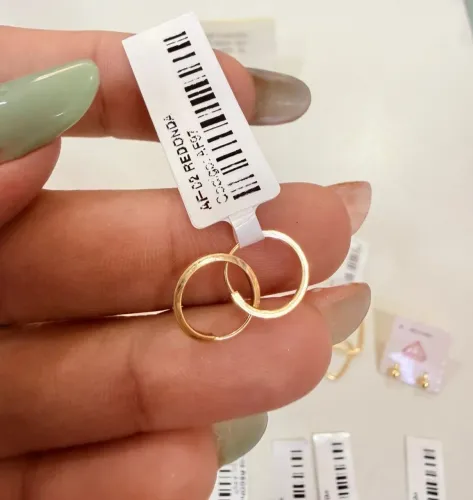 Vendo argola de ouro.