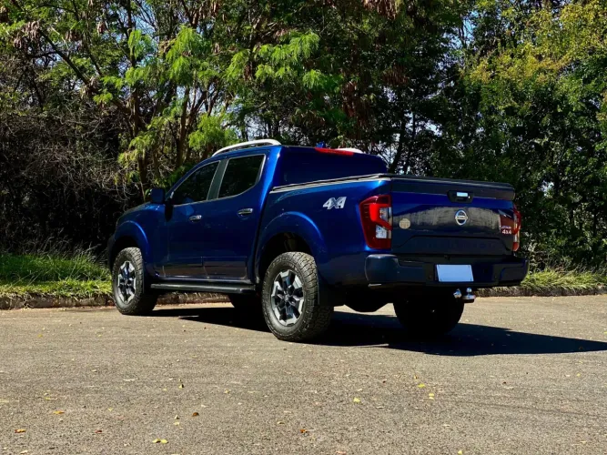 Nissan Frontier Plati. CD 2.3 Bi-TB Dies.aut. 2023
